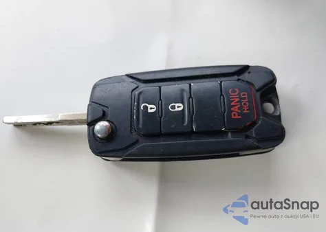 2015 Jeep Renegade Latitude z USA, uszkodzony, nr VIN ZACCJBBT8FPB88184